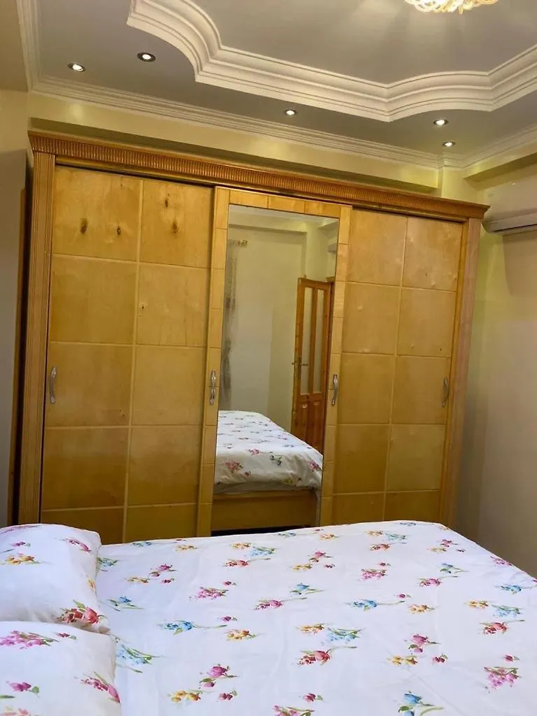 Oscar Apartment ! 11 ! 樂蜀 0*,  埃及