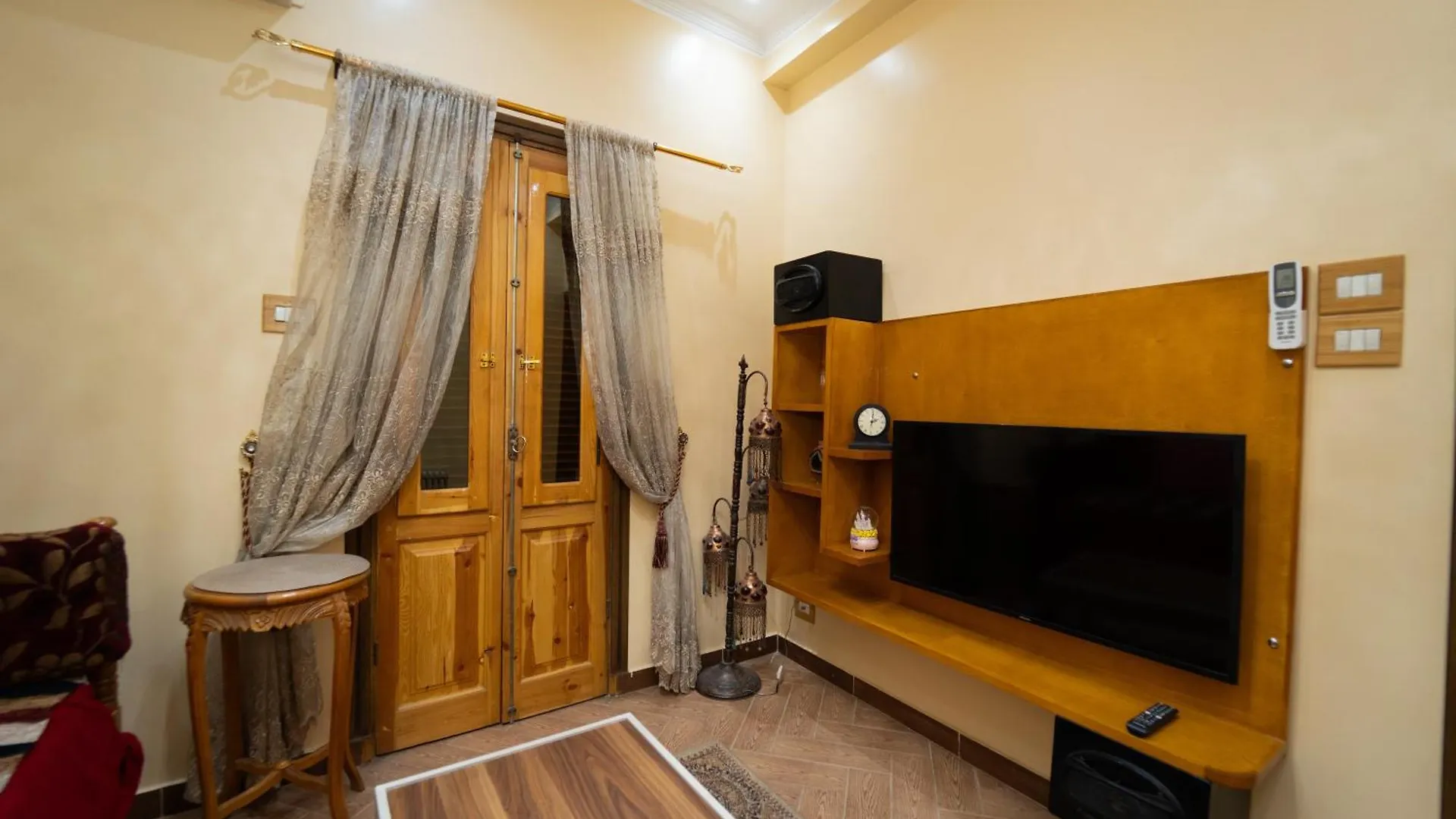 Oscar Apartment ! 11 ! 樂蜀